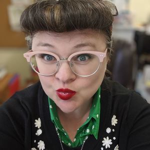 Meet your Posher, Saville